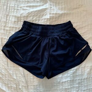 Lululemon Navy Hottie Hot 2.5” Shorts
